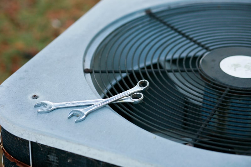 3 Dangers of Repairing Your Own Heat Pump in Pinecrest, FL